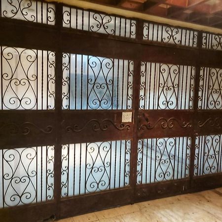 Jessy Lovely Apartment In Heliopolis Kairo Exteriör bild