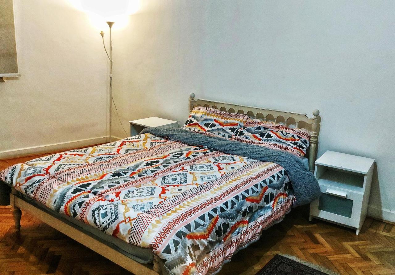 Jessy Lovely Apartment In Heliopolis Kairo Exteriör bild