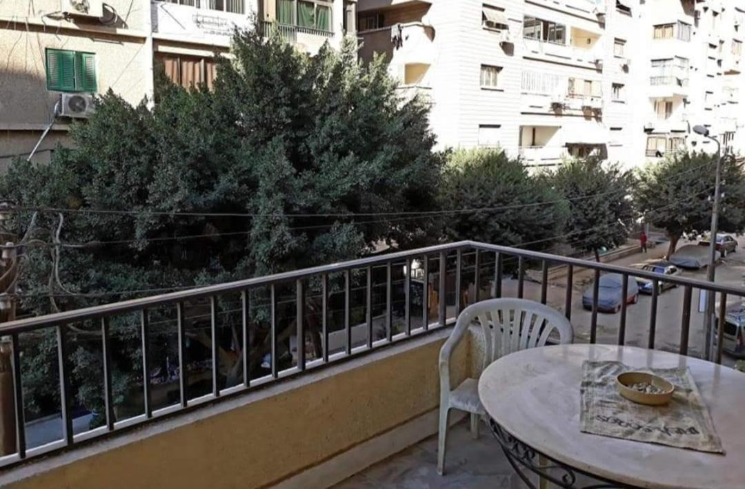 Jessy Lovely Apartment In Heliopolis Kairo Exteriör bild