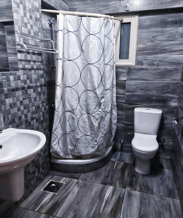 Jessy Lovely Apartment In Heliopolis Kairo Exteriör bild